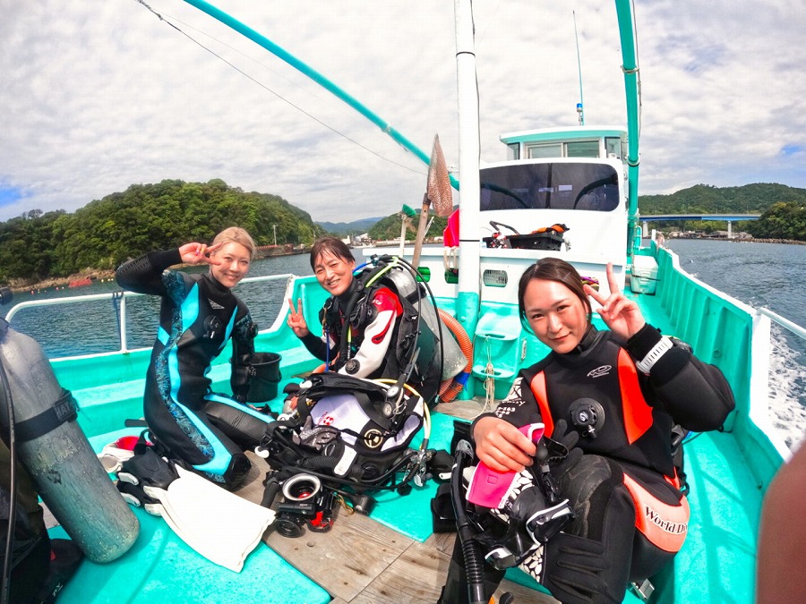 高知・甲浦ツアー【シロボシテンジクザメと感動のご対面！】